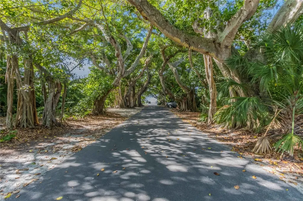 160 1st Street E Boca Grande FL 33921
