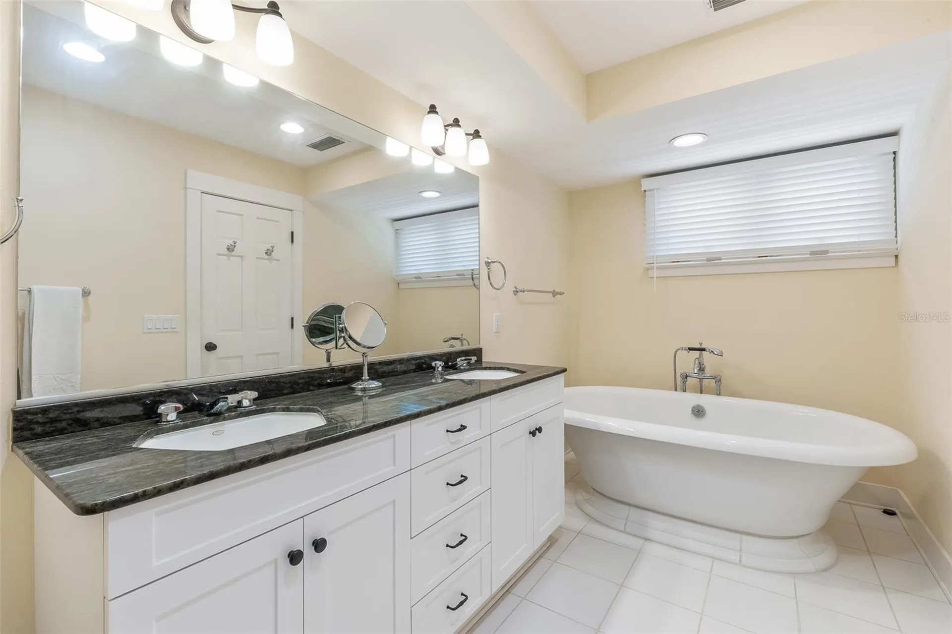 160 1st Street E Boca Grande FL 33921