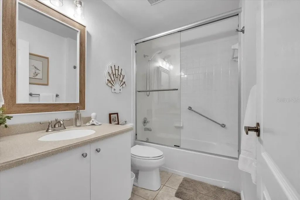 9601 Castle Point Drive Sarasota FL 34238
