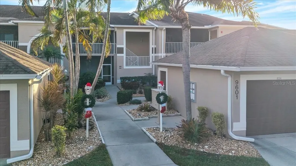 9601 Castle Point Drive Sarasota FL 34238