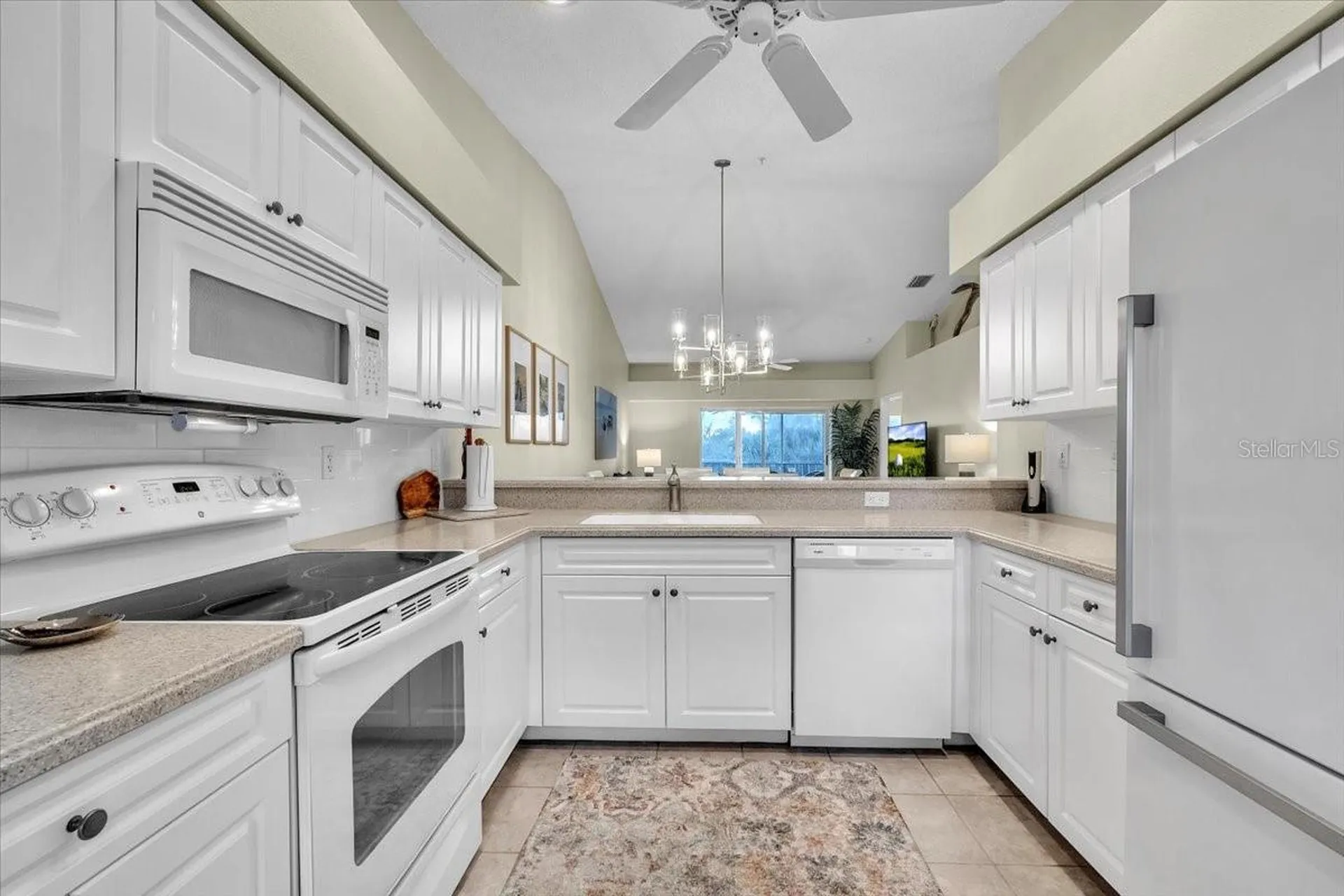 9601 Castle Point Drive Sarasota FL 34238