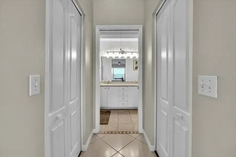 9601 Castle Point Drive Sarasota FL 34238