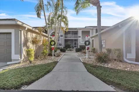 9601 Castle Point Drive Sarasota FL 34238