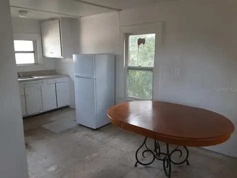 414 S 1/2 Miami Street Lake Wales FL 33853