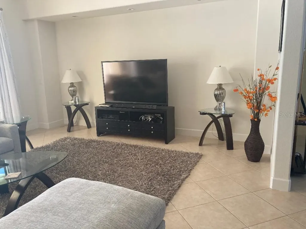 2933 Seasons Boulevard Sarasota FL 34240