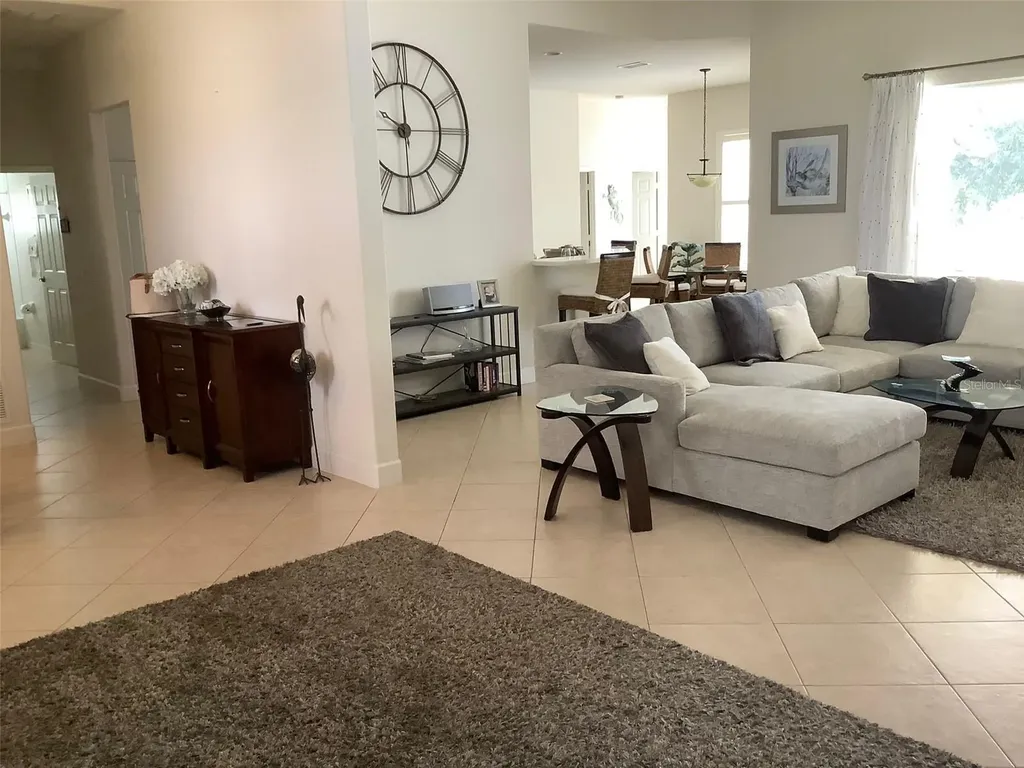2933 Seasons Boulevard Sarasota FL 34240