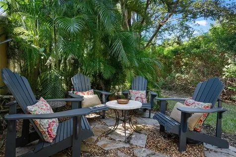 226 Chartley Court N Sarasota FL 34232