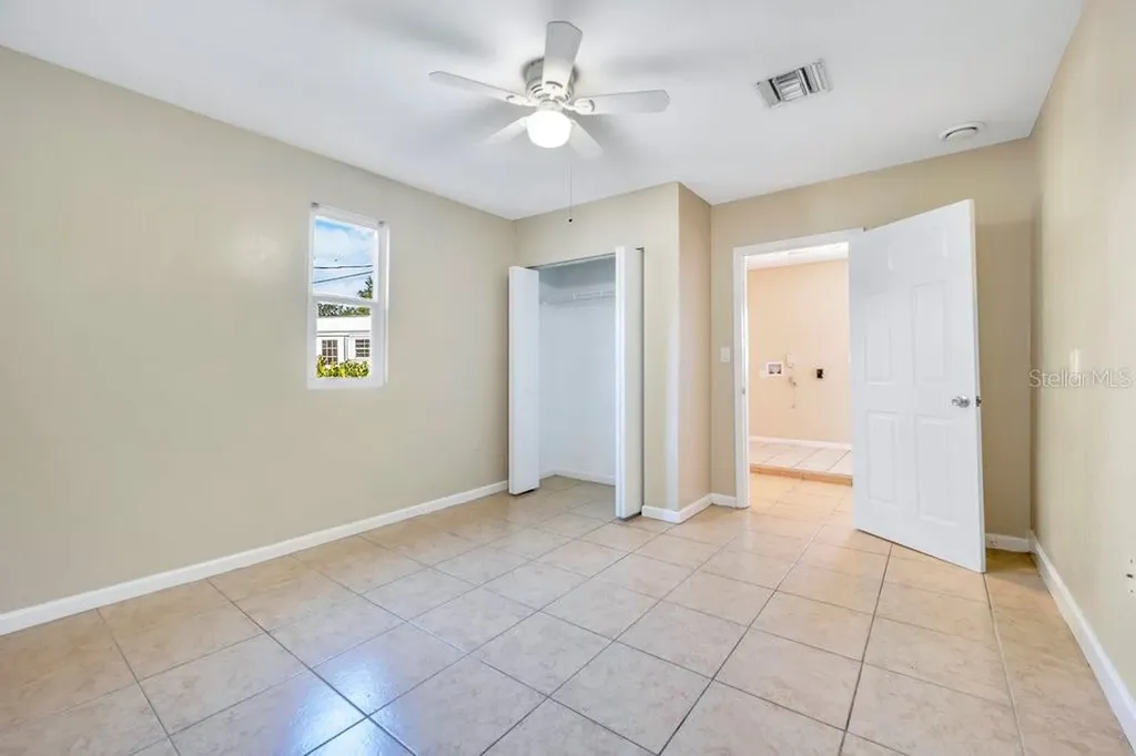 3808 W Country Loop Lakeland FL 33811