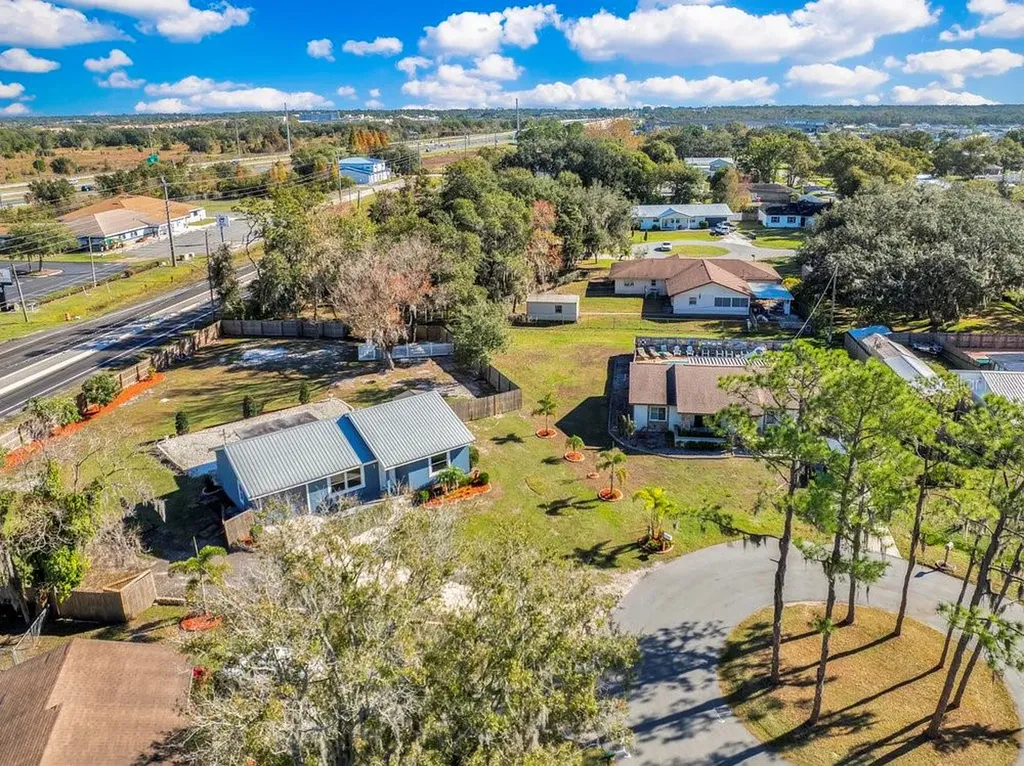 3808 W Country Loop Lakeland FL 33811