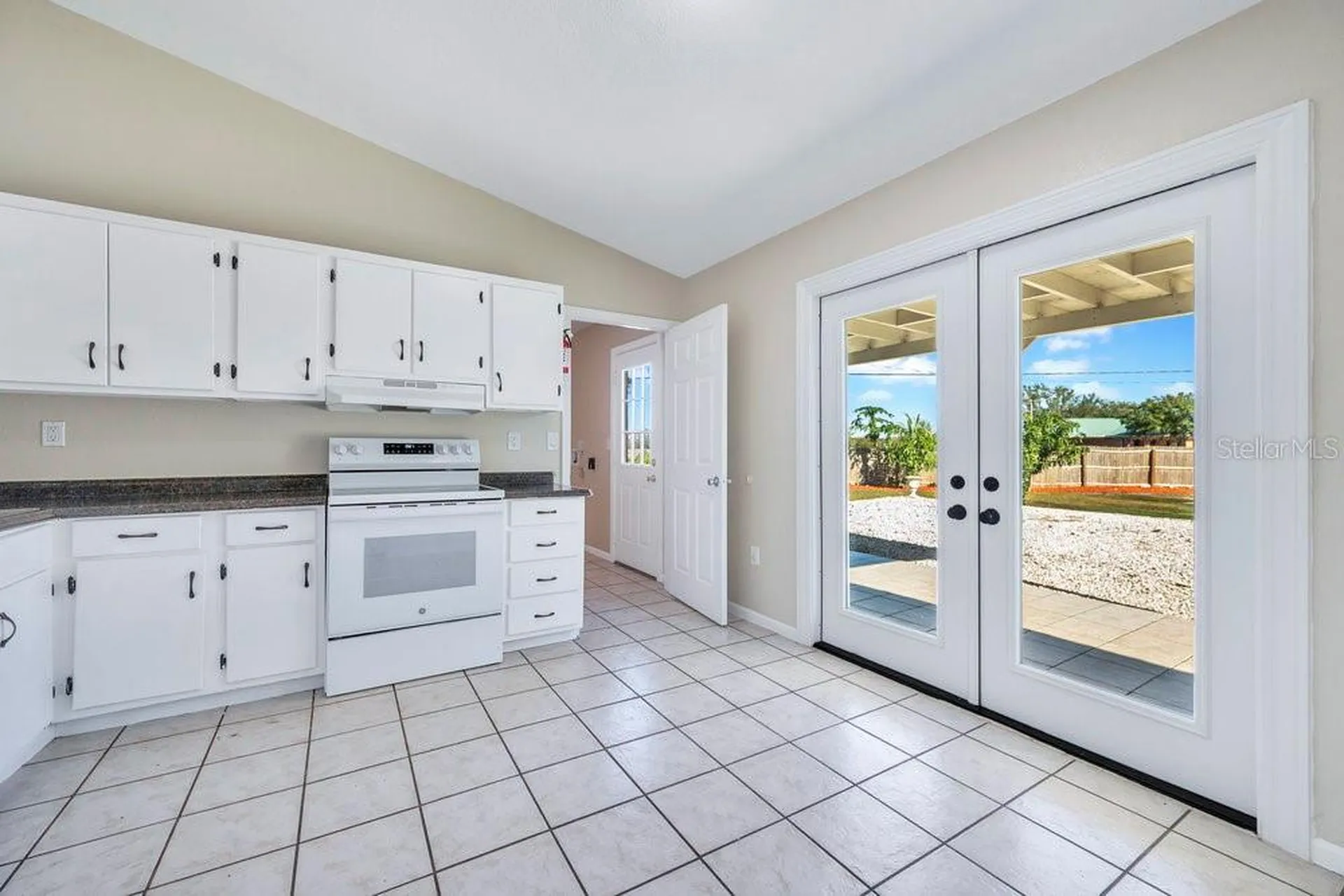 3808 W Country Loop Lakeland FL 33811