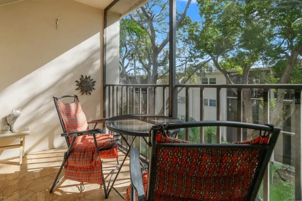 871 New York Avenue Dunedin FL 34698