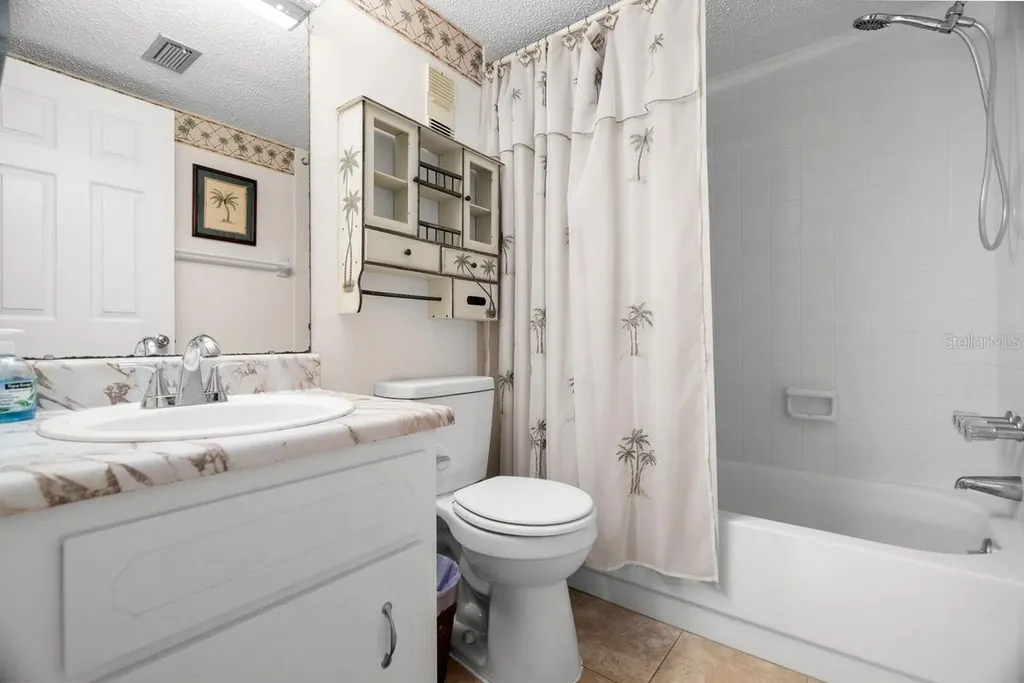 871 New York Avenue Dunedin FL 34698