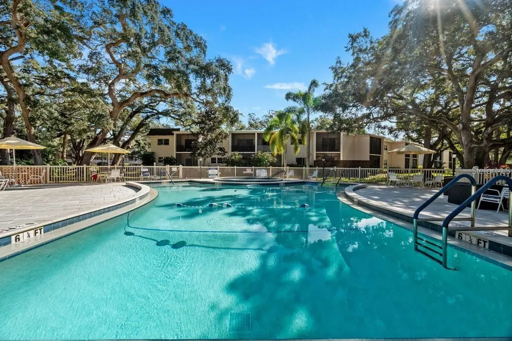 871 New York Avenue Dunedin FL 34698