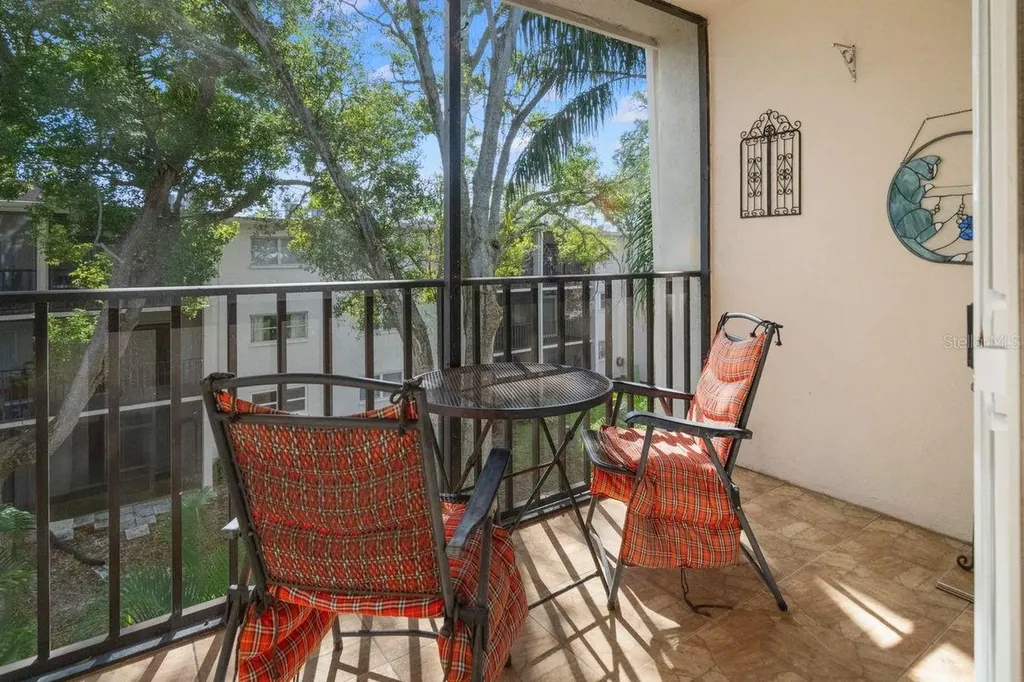 871 New York Avenue Dunedin FL 34698