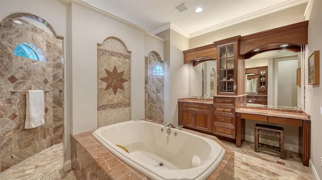 8335 Grosvenor Court Bradenton FL 34201