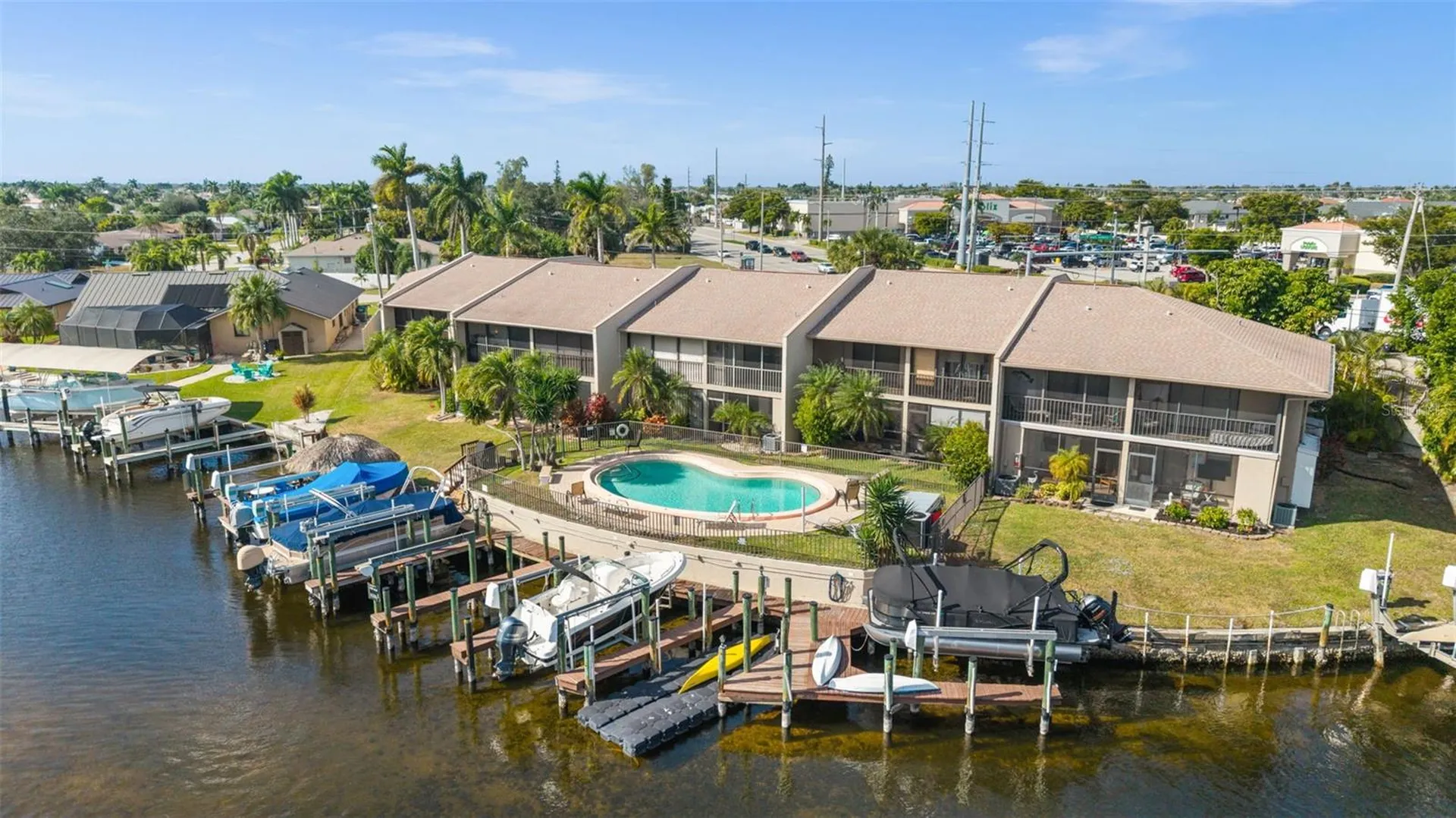 4803 SW Santa Barbara Court Cape Coral FL 33914
