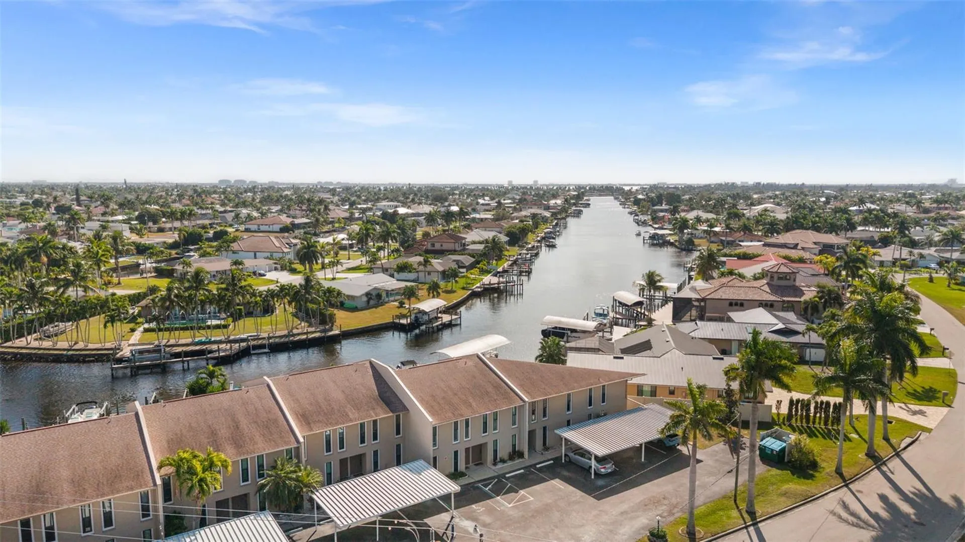 4803 SW Santa Barbara Court Cape Coral FL 33914