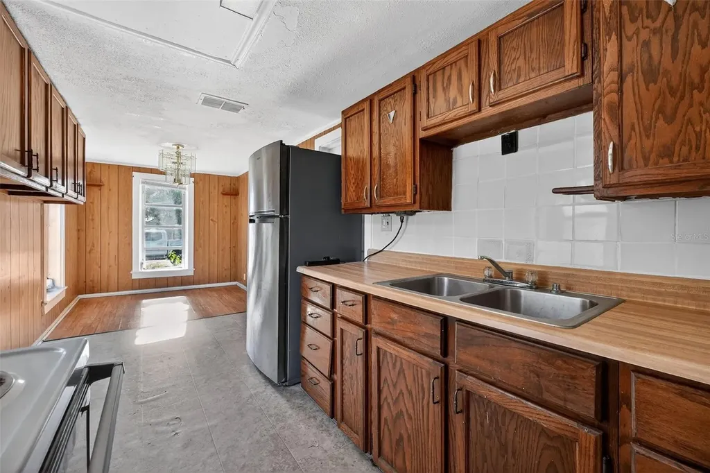 146 Kingston Avenue Daytona Beach FL 32114