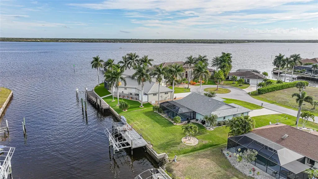 3025 Curry Terrace Port Charlotte FL 33981