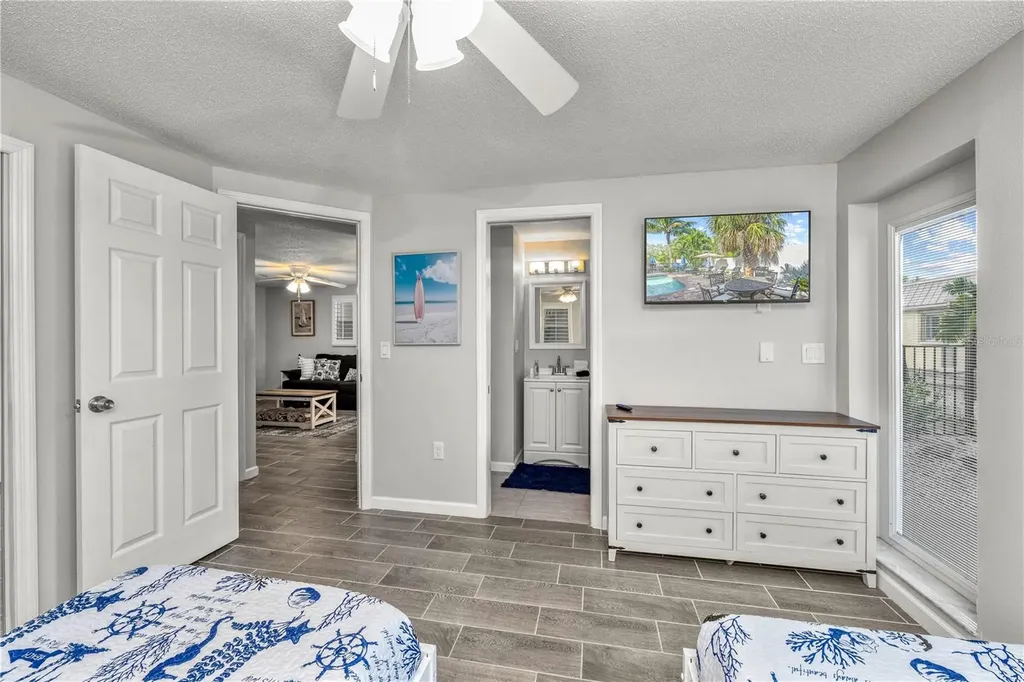 1123 Crescent Street Sarasota FL 34242