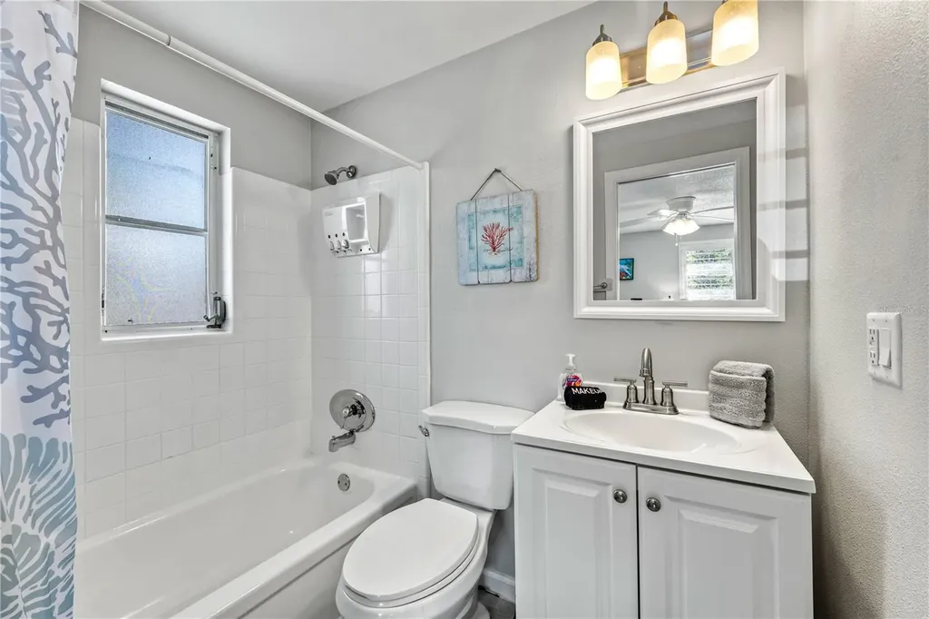1123 Crescent Street Sarasota FL 34242