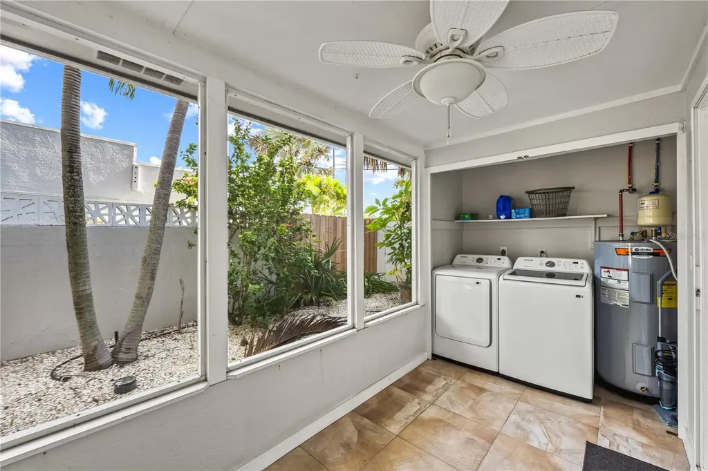 1123 Crescent Street Sarasota FL 34242