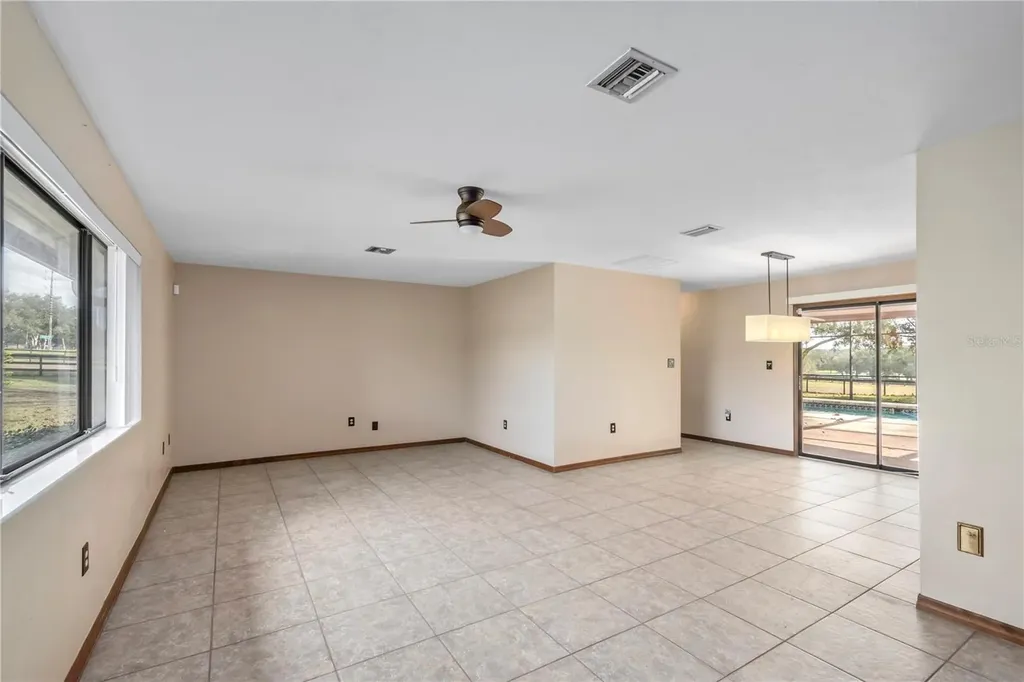 2902 Marion County Road Weirsdale FL 32195