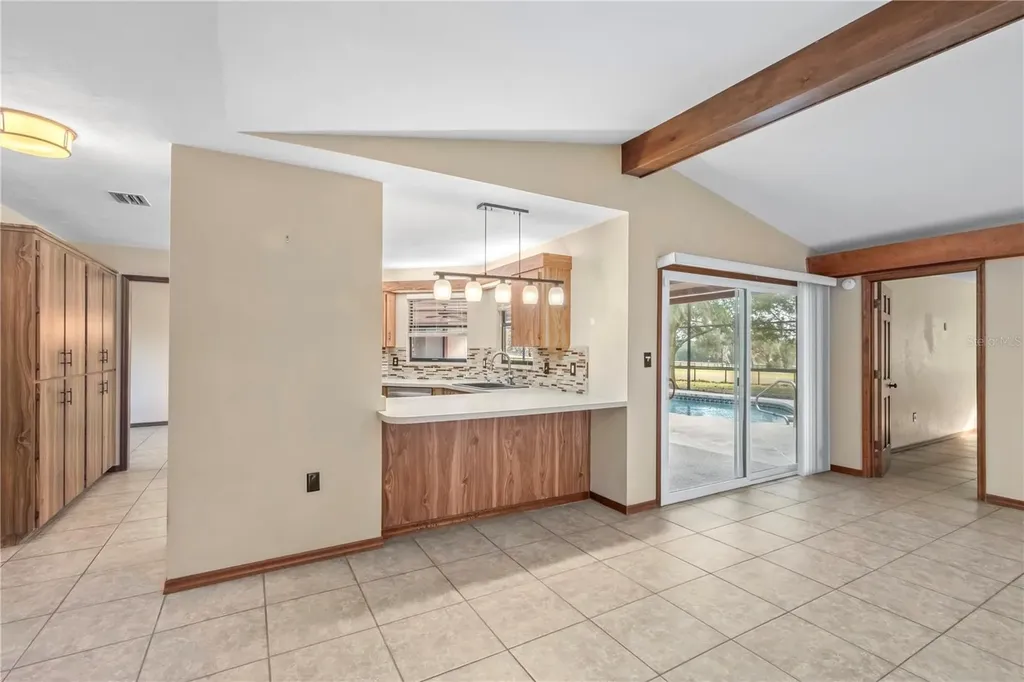 2902 Marion County Road Weirsdale FL 32195