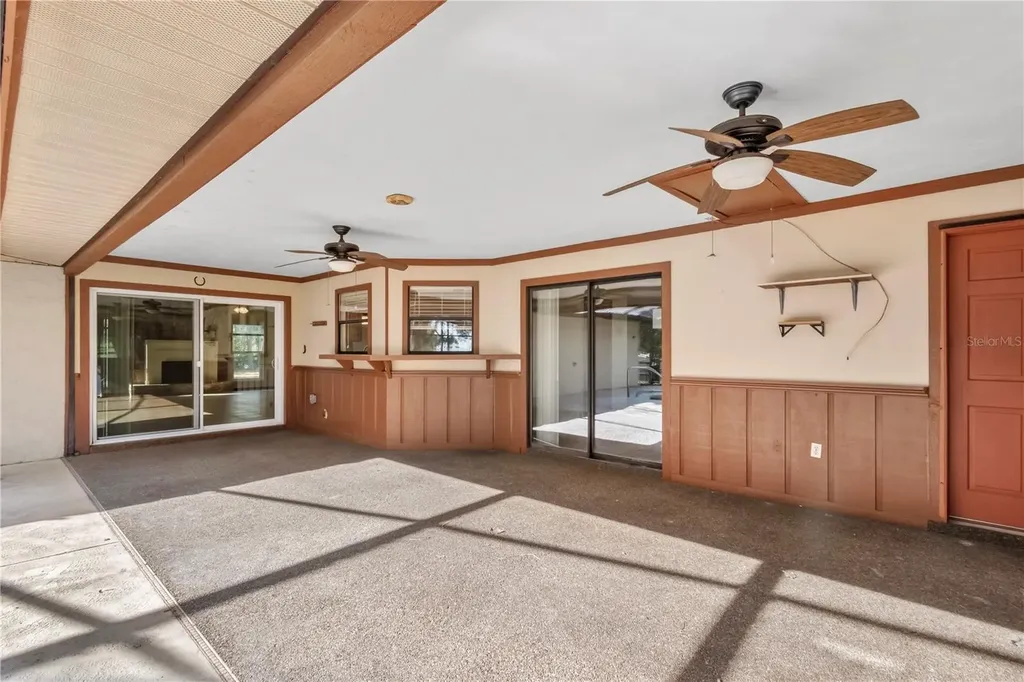 2902 Marion County Road Weirsdale FL 32195