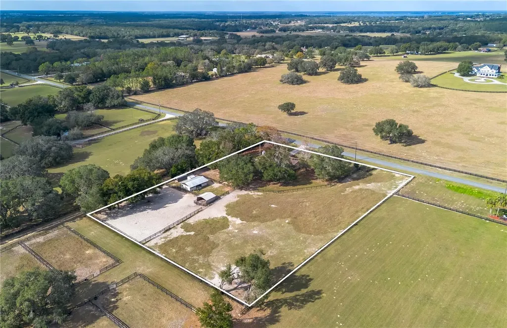 2902 Marion County Road Weirsdale FL 32195