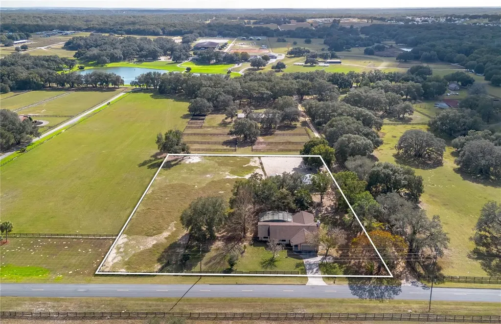 2902 Marion County Road Weirsdale FL 32195
