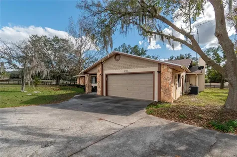2902 Marion County Road Weirsdale FL 32195