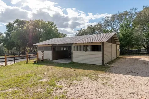 2902 Marion County Road Weirsdale FL 32195
