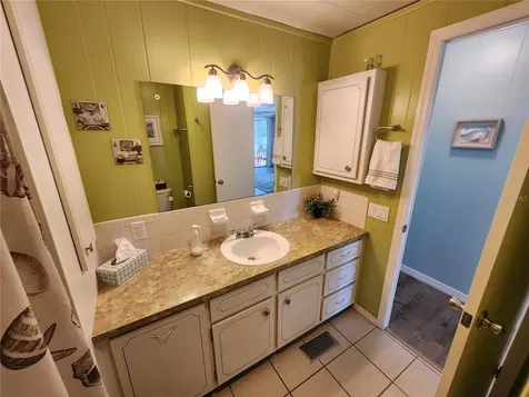603 Cyprus Court Bradenton FL 34207