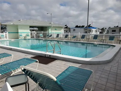 603 Cyprus Court Bradenton FL 34207