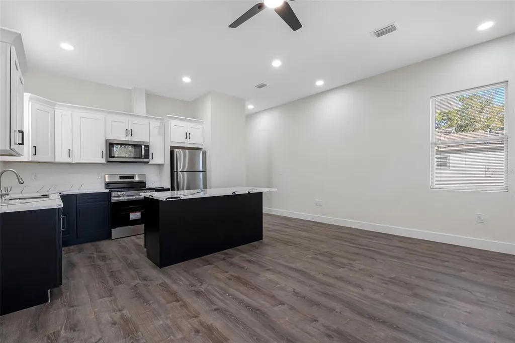 10247 Lake Drive New Port Richey FL 34654