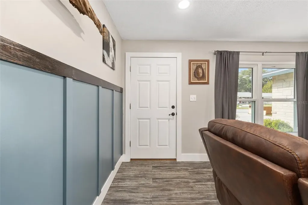 903 NE 17th Court Ocala FL 34470