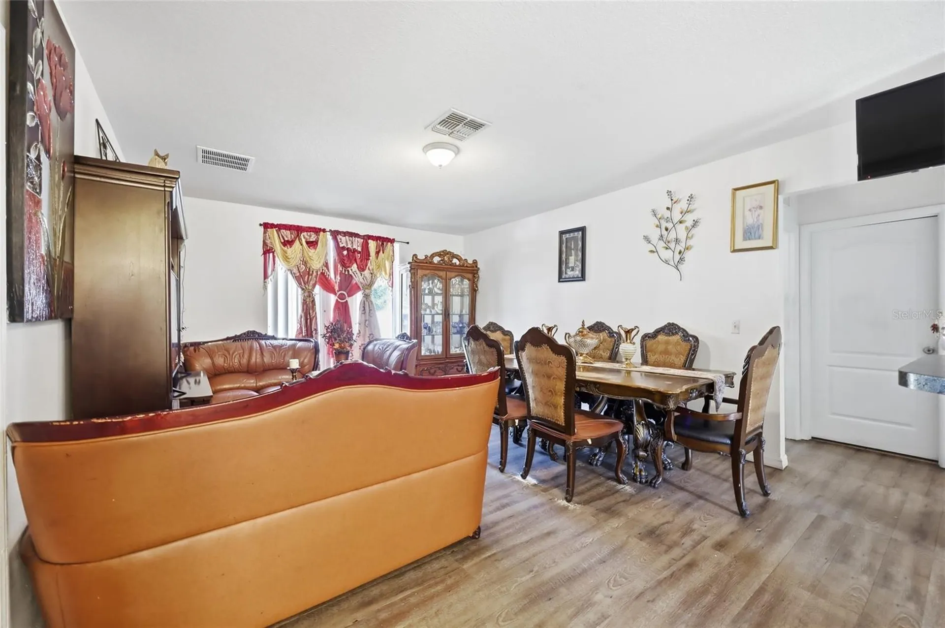 7878 Tanbier Drive Orlando FL 32818
