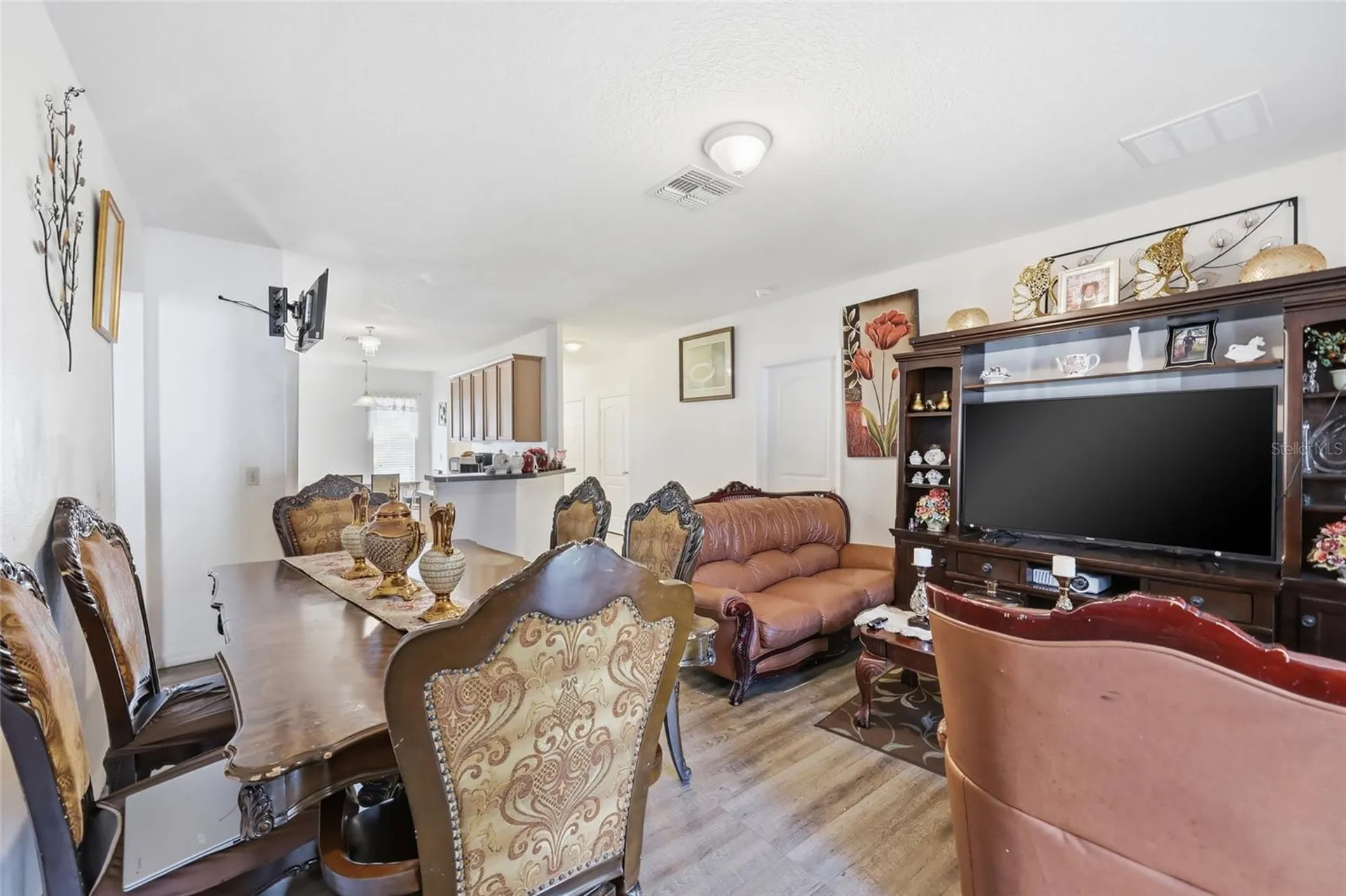 7878 Tanbier Drive Orlando FL 32818