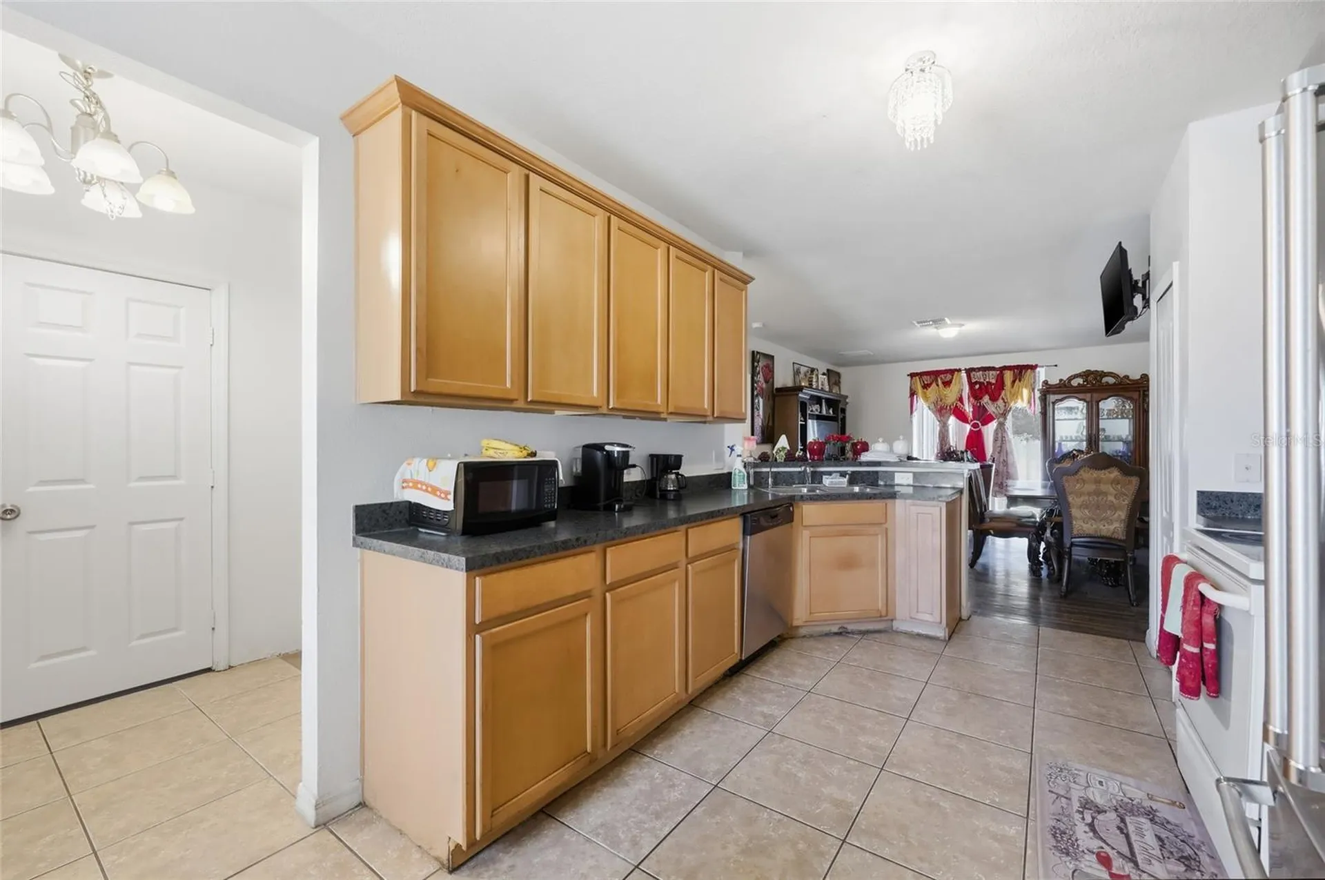 7878 Tanbier Drive Orlando FL 32818