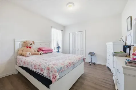 7878 Tanbier Drive Orlando FL 32818