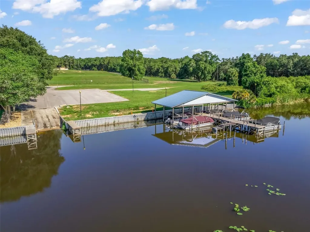 39819 Grove Heights Lady Lake FL 32159