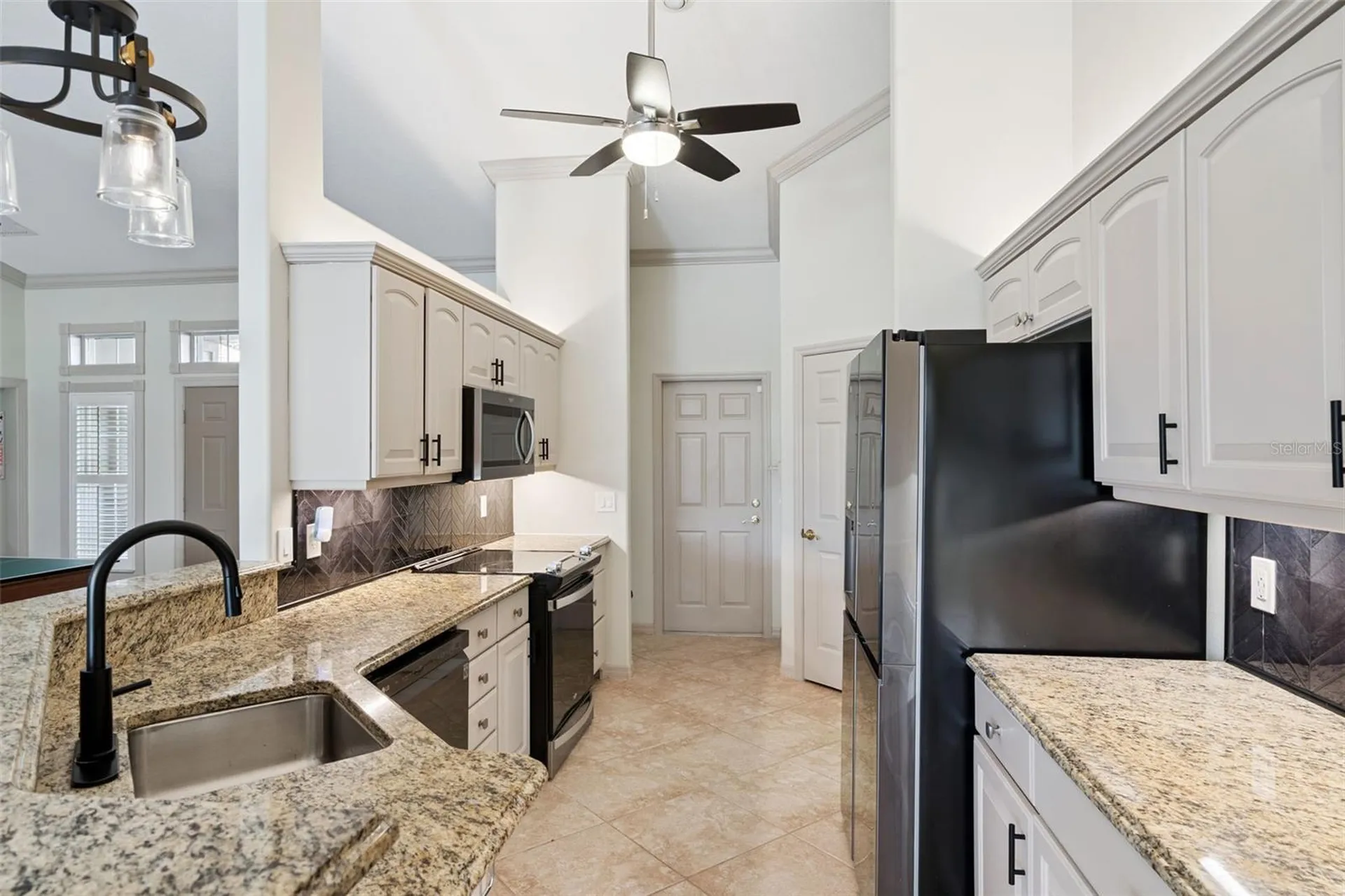 39819 Grove Heights Lady Lake FL 32159