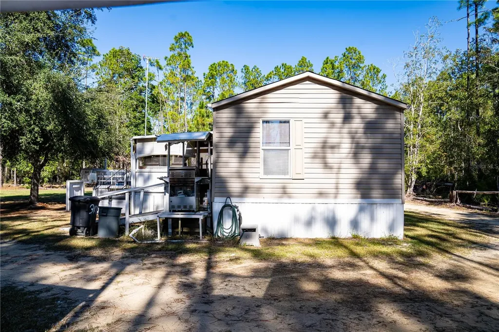132 Nutmeg Trail Interlachen FL 32148