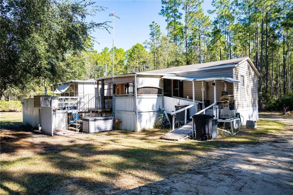 132 Nutmeg Trail Interlachen FL 32148