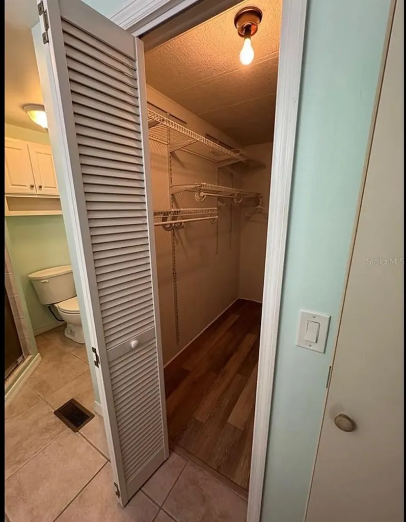 3301 Alt 19 Dunedin FL 34698