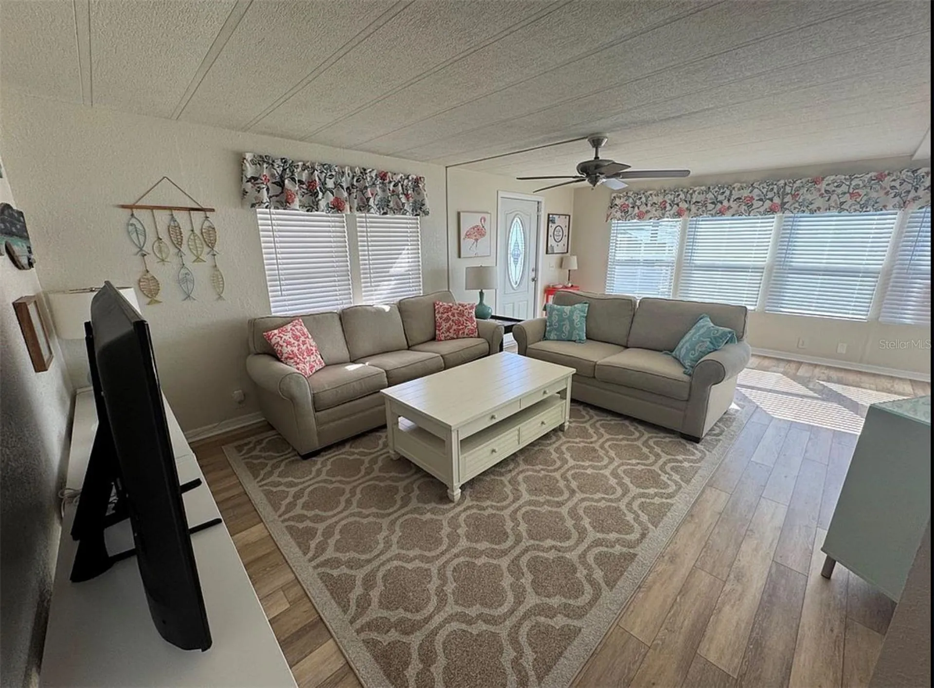 3301 Alt 19 Dunedin FL 34698