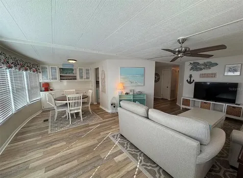 3301 Alt 19 Dunedin FL 34698