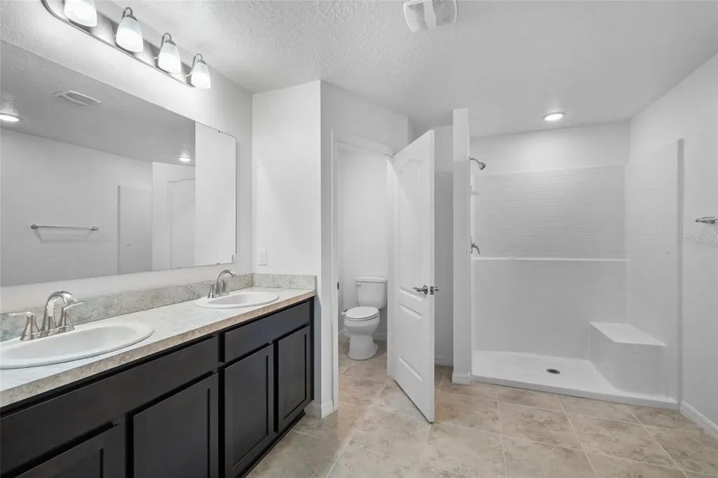 2151 NW 248th Way Newberry FL 32669