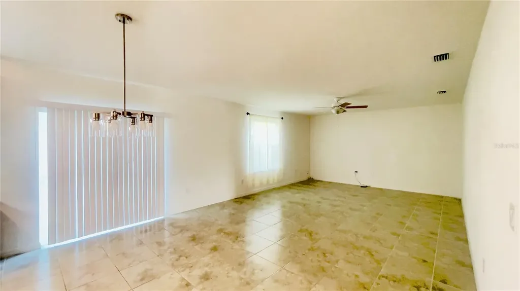 2151 NW 248th Way Newberry FL 32669
